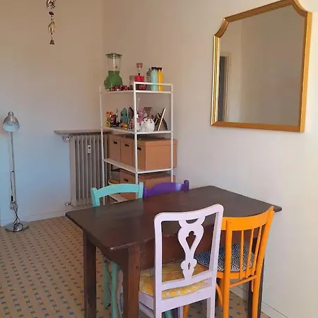 Vicina Al Centro Di בית הארחה *